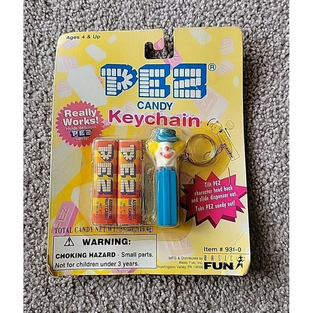 PEZ KEYCHAIN DISPENSER PETER PEZ CLOWN New In PACKAGE